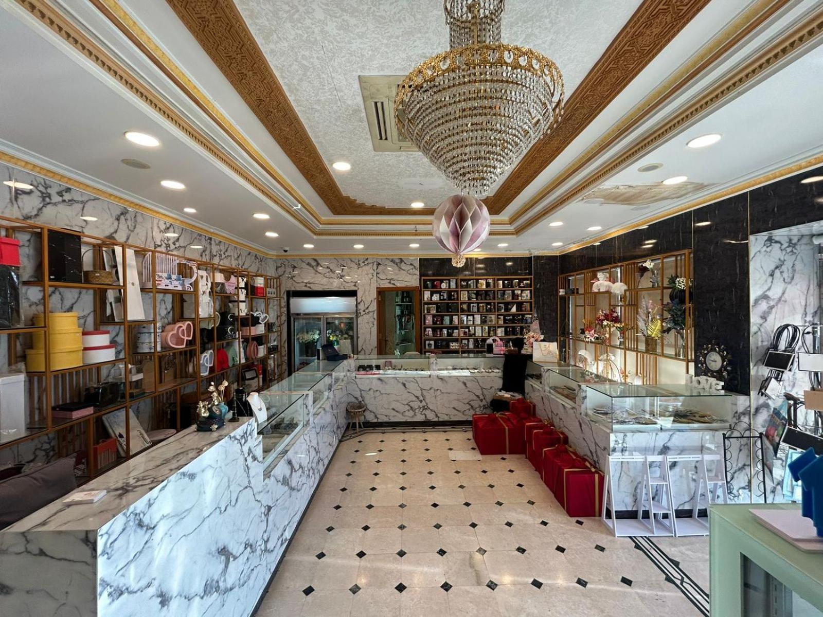 Safari Hotel Низва Екстериор снимка